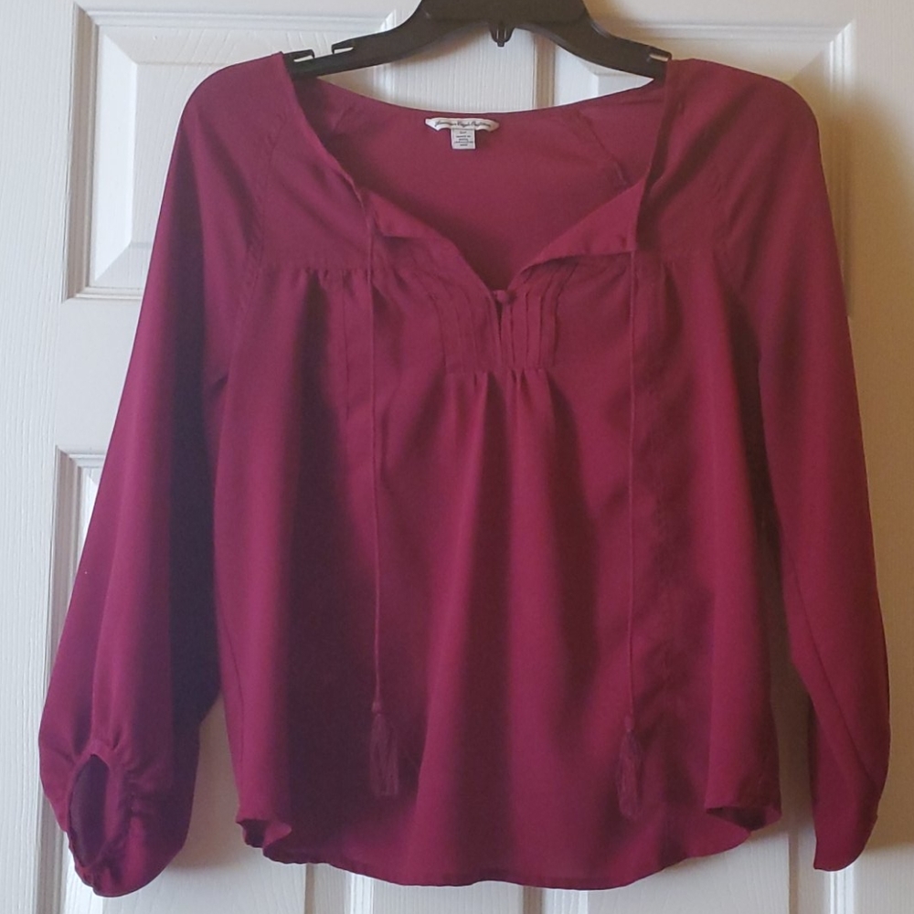 American Eagle Top